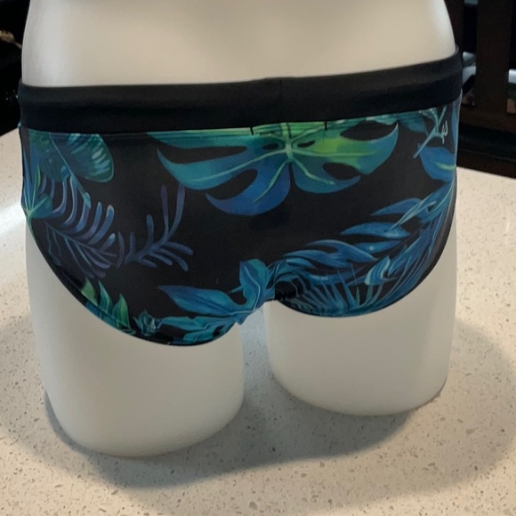 Mens UXH swimsuit - Picture 2 of 5